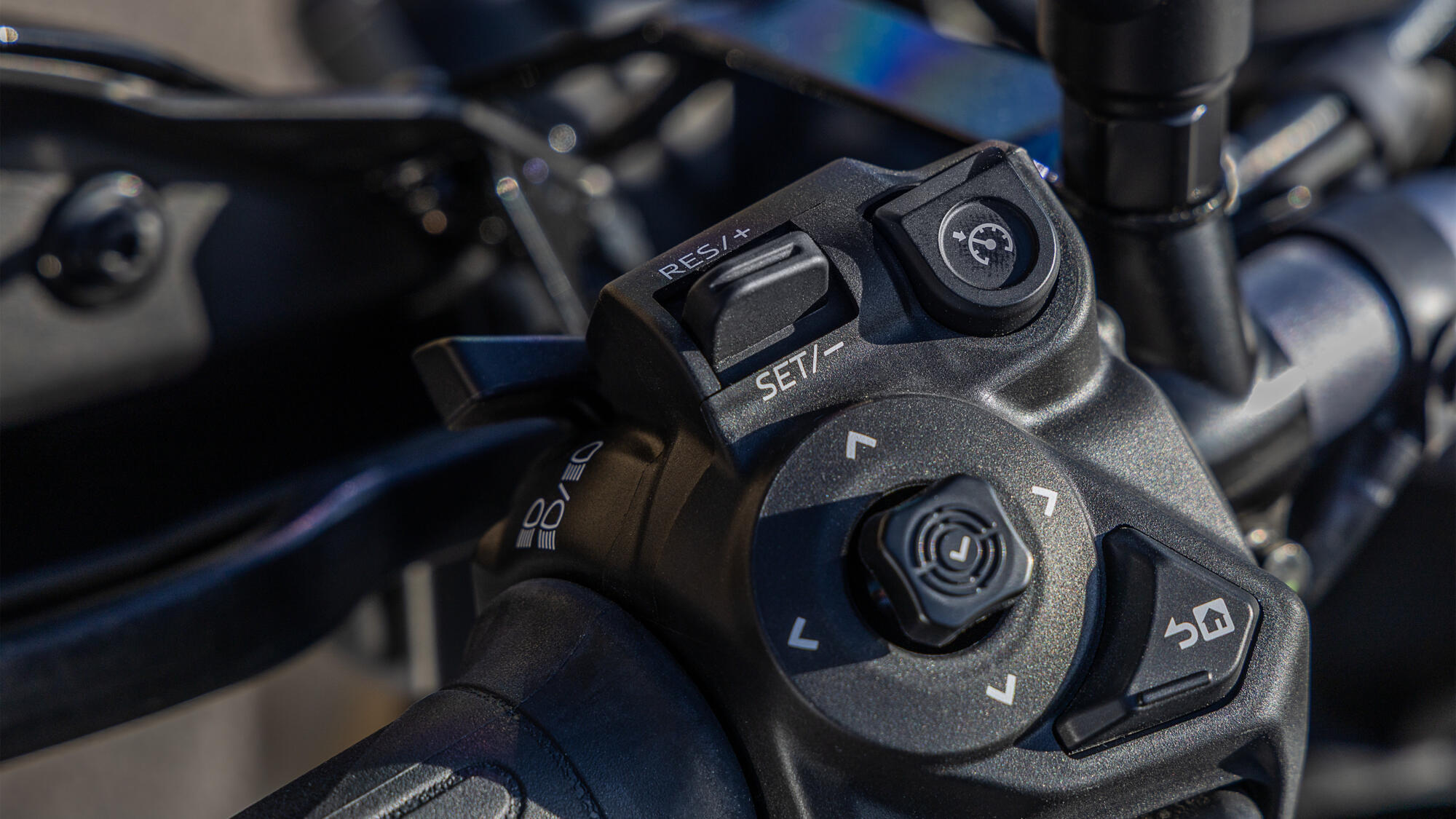 Cruise Control for long-distance comfort