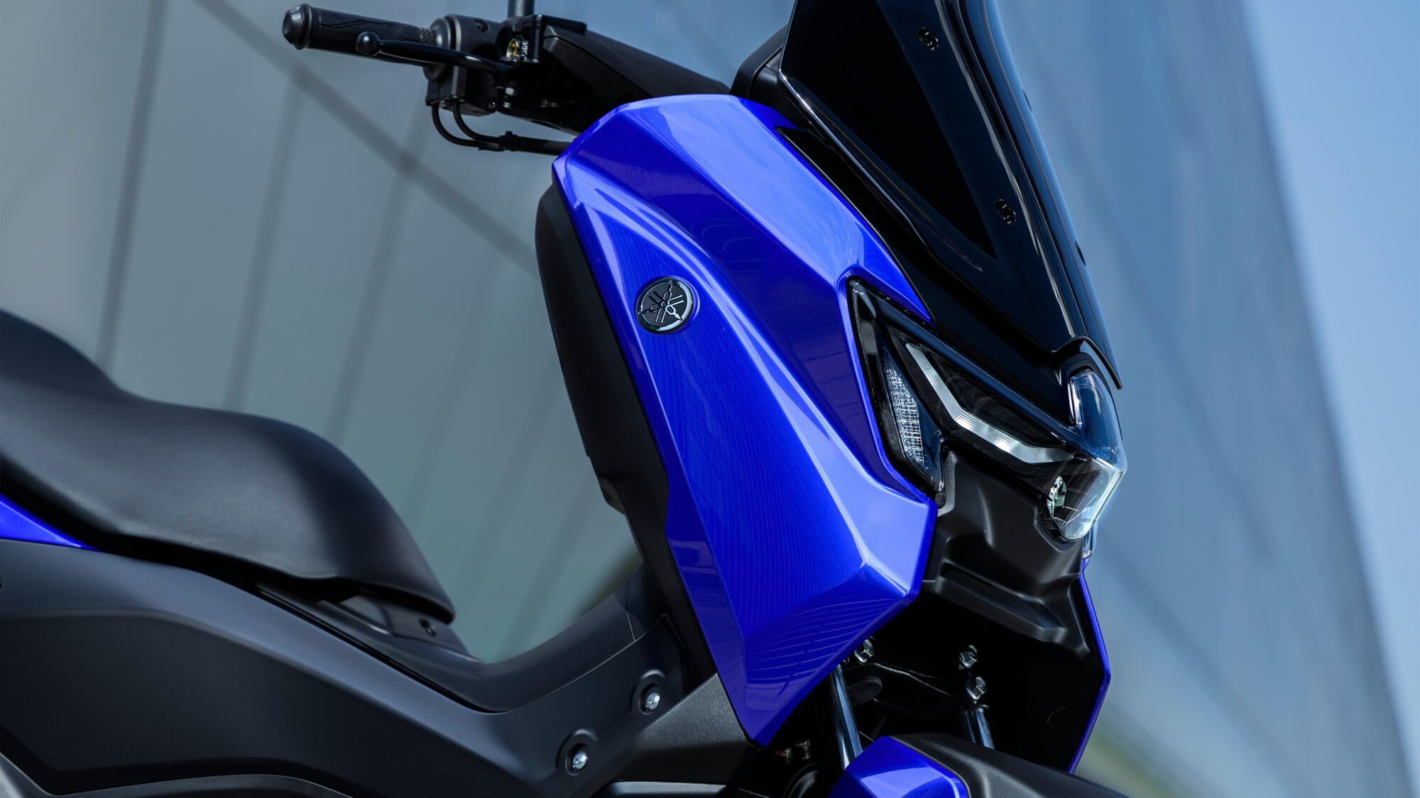 Dynamic MAX-inspired design