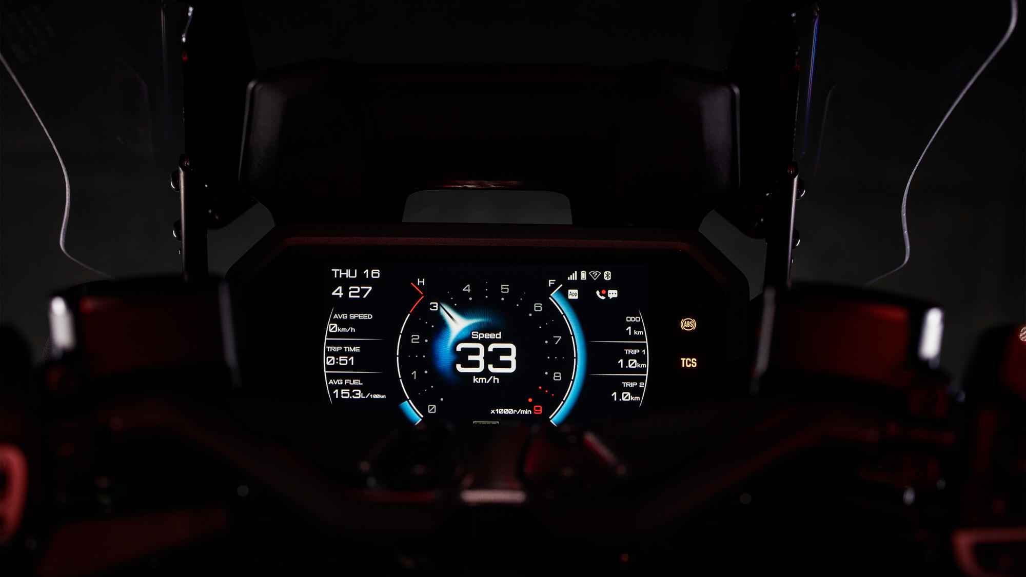 Povezani TFT ekran od 7 inča